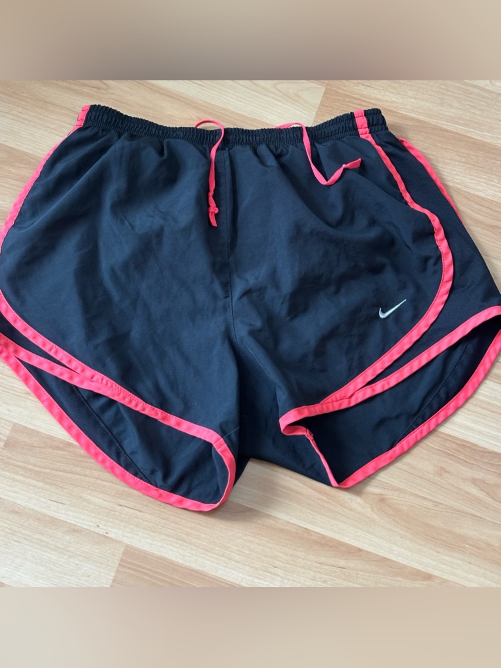 Nike Running‎ Shorts Black  and Neon-Trim Athletic Shorts - Picture 2 of 7